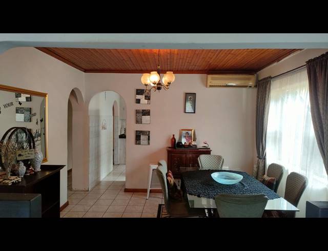 3 BEDROOM FREESTANDING FOR SALE IN EASTWOOD